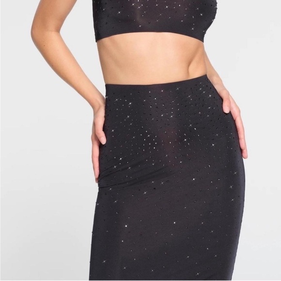 NWOT! SKIMS X Swarovski Jelly Sheer Maxi Skirt in Onyx Black - Picture 5 of 16